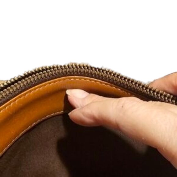 Nina Ricci Shoulder Bag Leather Trim with Coin Pouch - Picture 8 of 10